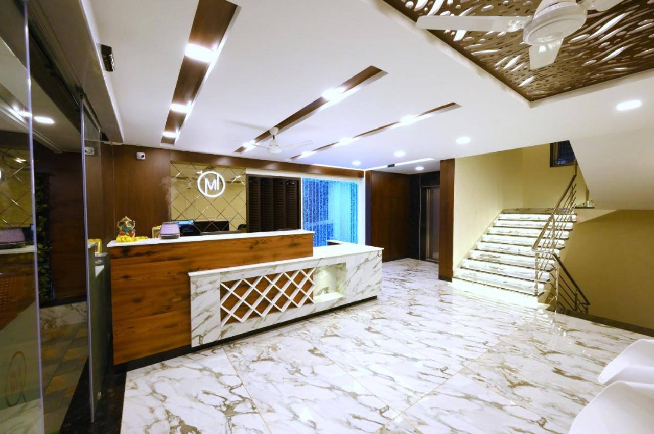 Meenakshi Inn Udupi Zewnętrze zdjęcie